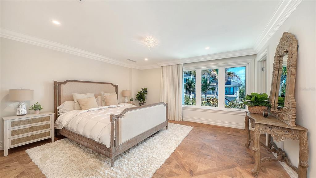 6529 Gulfside Road Longboat Key, FL 34228 - Photo 26 of 35 Gallery Image 26