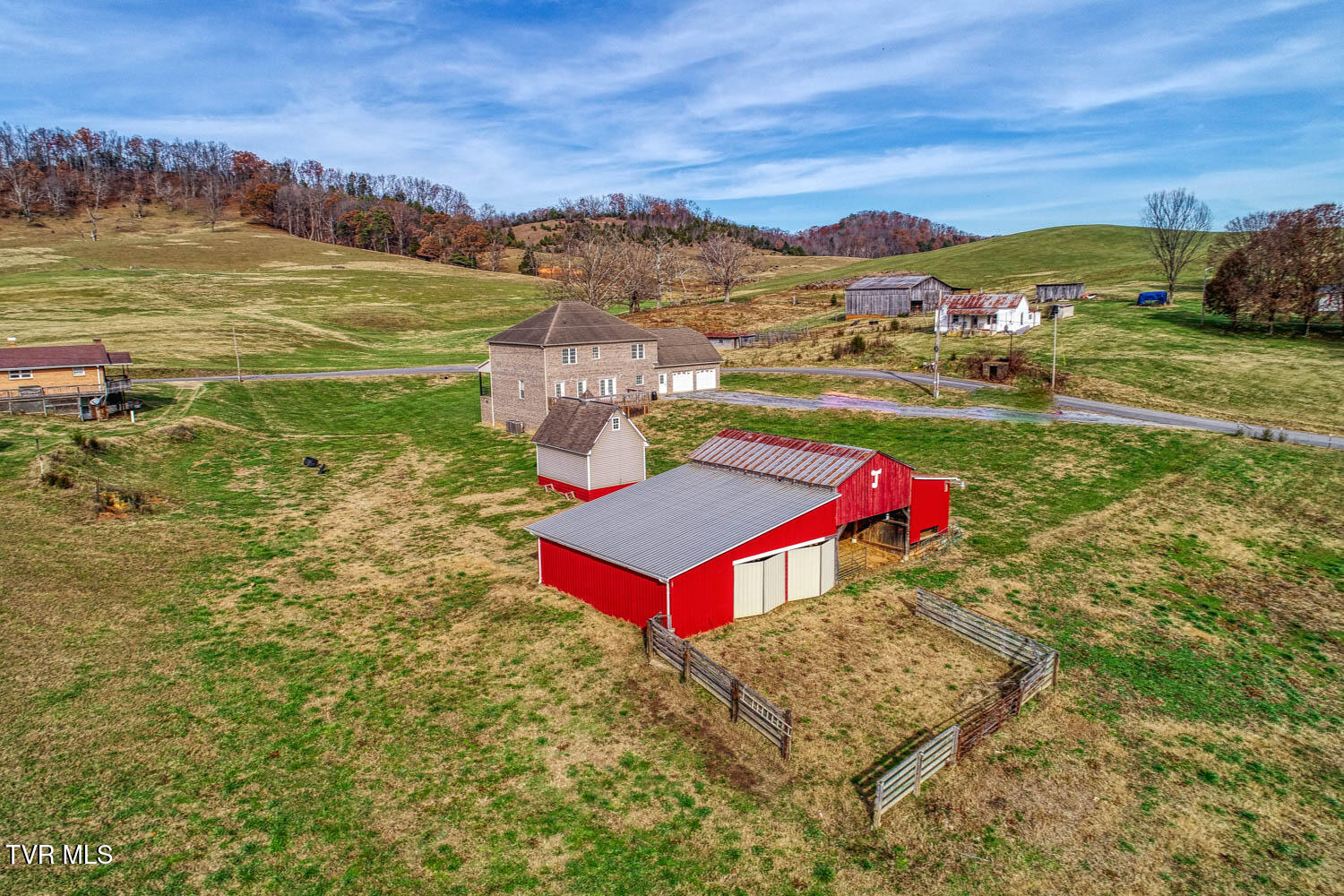 321 Cross Valley Road Surgoinsville, TN 37873 - Photo 24 of 102 321 Cross V. Rd. Surg MLSa (24 of 37)