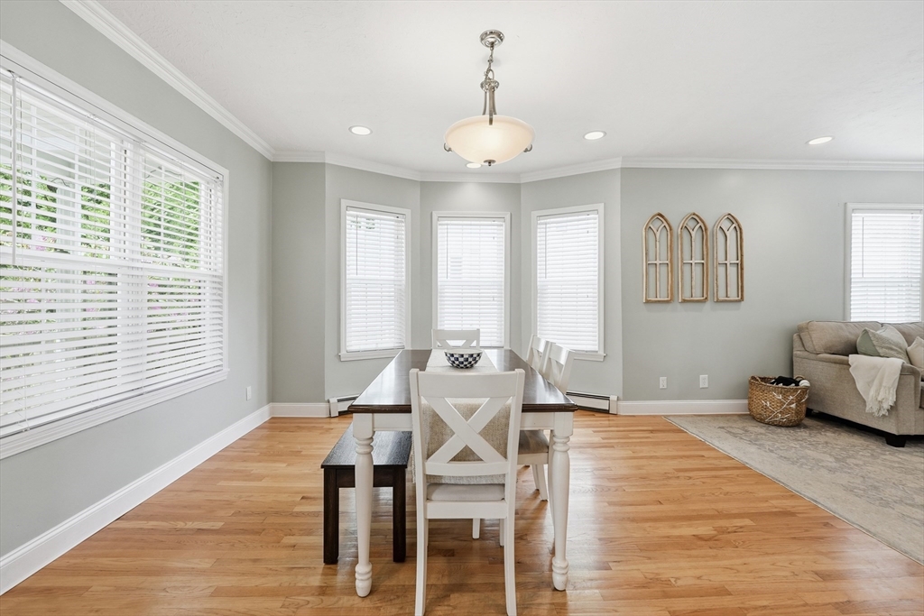 6 Anderson Avenue Worcester, MA 01604 - Photo 18 of 39