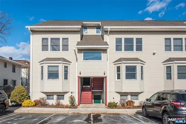 $389,888 | 45 Royal Avenue, Unit 36, Hawthorne, NJ 07506
