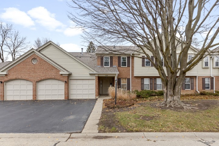 1500 Canbury Court, Unit B2 Wheeling, IL 60090 - Photo 1 of 24