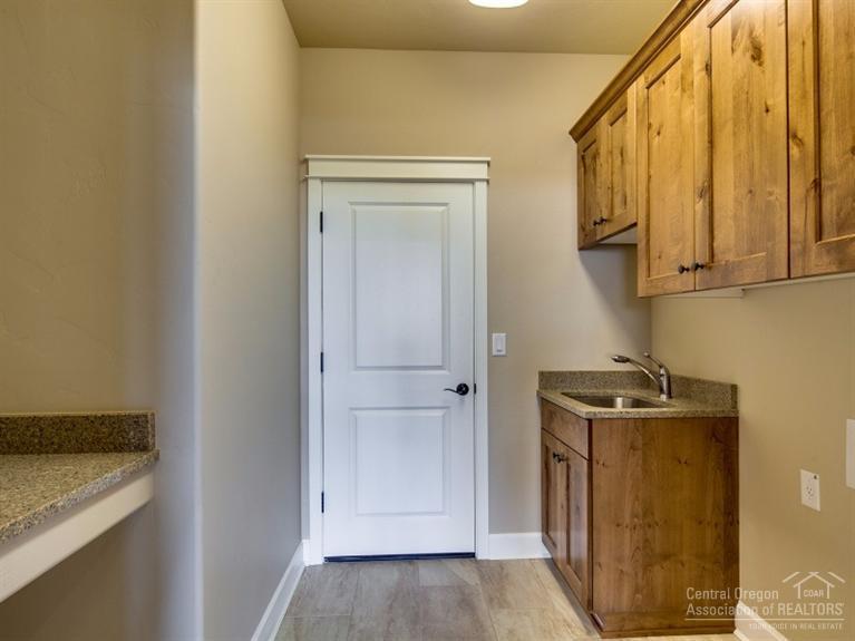 61064 Manhae Loop Bend, OR 97702 - Photo 17 of 24 Additional Photo