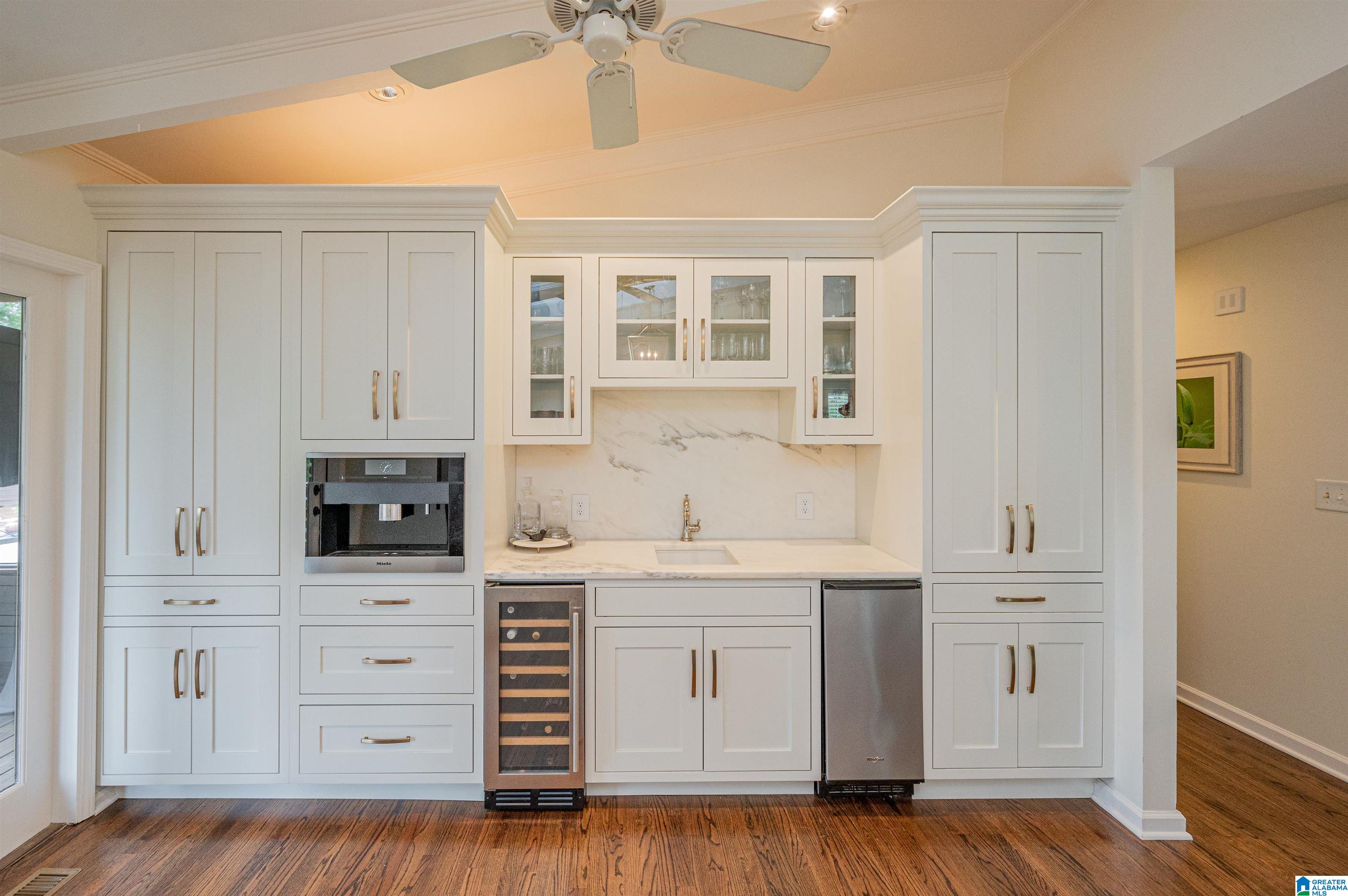 1804 Post Oak Road Birmingham, AL 35216 - Photo 4 of 44