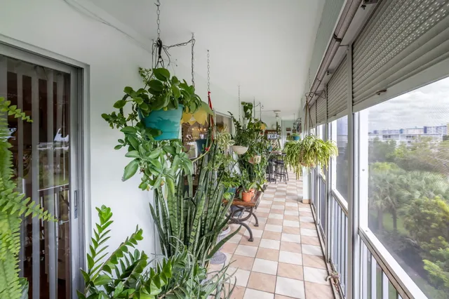 a view of a entryway