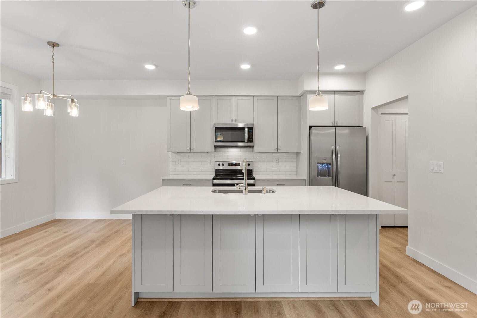 121 171st Place Southwest, Unit A Bothell, WA 98012 - Photo 11 of 38