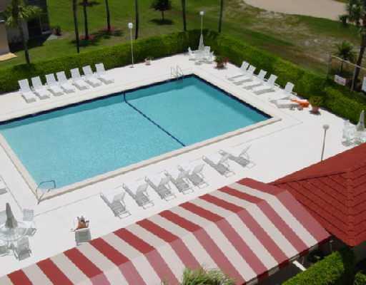 5961 Northwest 2nd Avenue, Unit 510 Boca Raton, FL 33487 - Photo 14 of 15 Community Pool
