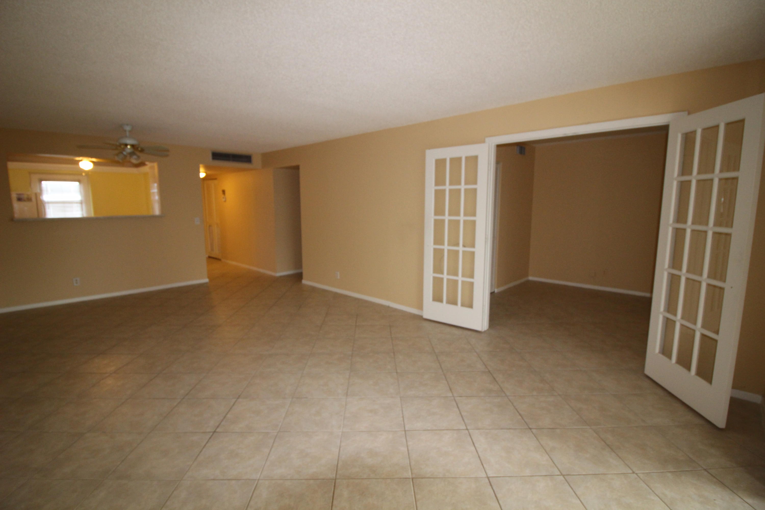 5961 Northwest 2nd Avenue, Unit 510 Boca Raton, FL 33487 - Photo 9 of 15 Living Room
