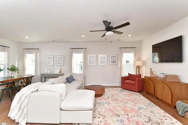 $450,000 | 313 Nearside Drive, Fountain Inn, SC 29644