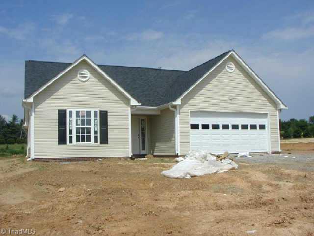 3 Dar Ridge Winston-Salem, NC 27127 - Photo 1 of 2 Exterior Front.