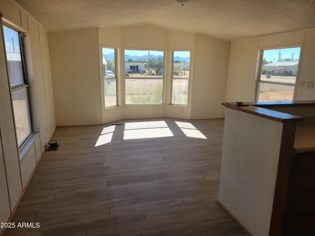 $1,100 | 2548 North Calle Tercero, Huachuca City, AZ 85616