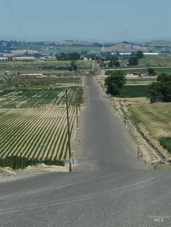 $1,200,000 | 2051 West Thompson Road, Homedale, ID 83628