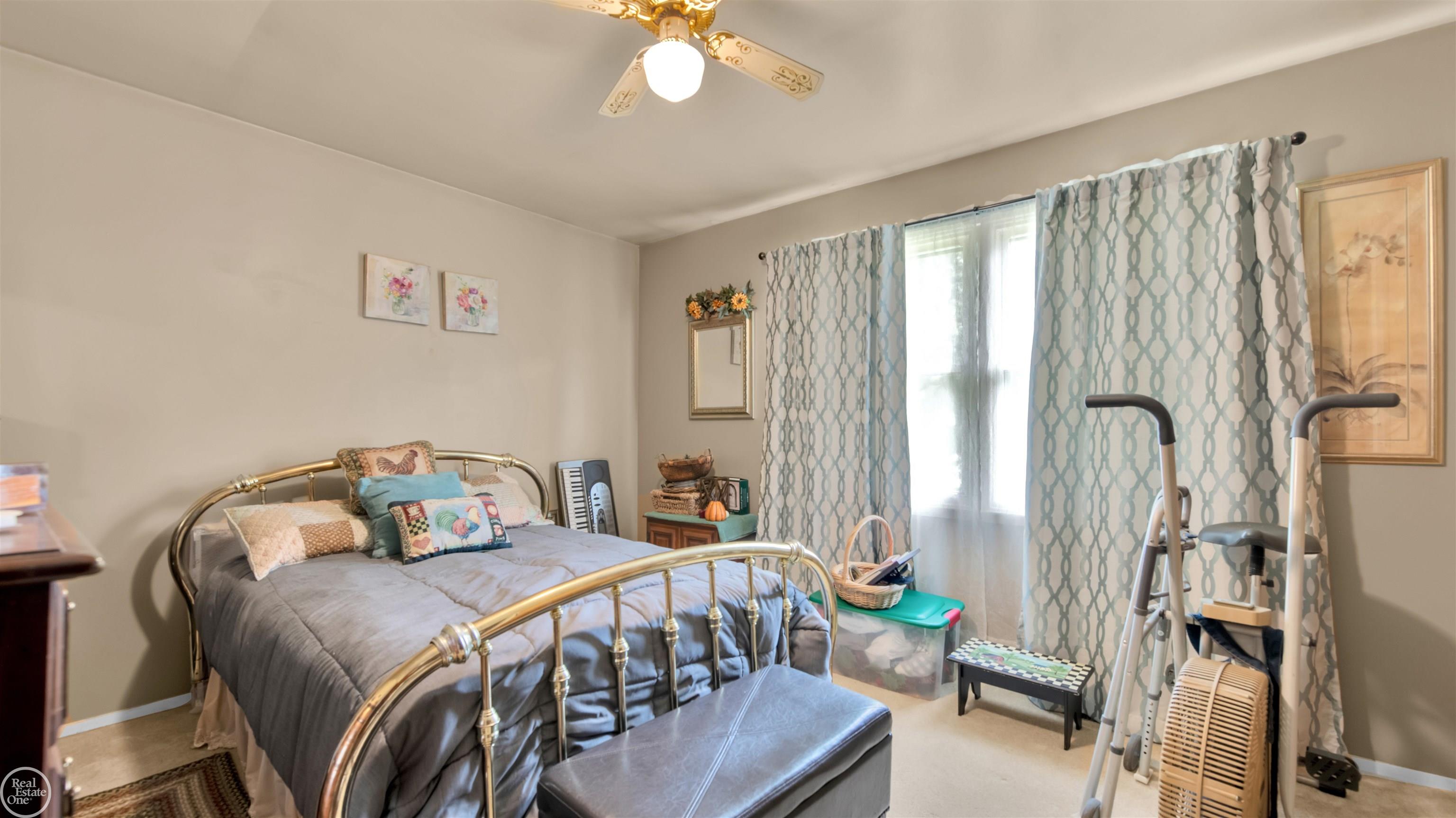 13533 Hough Road Allenton, MI 48002 - Photo 22 of 41 50177862-c75452bd-bf8d-4ee4-8bc1-5c06f43ed2ef.JPG