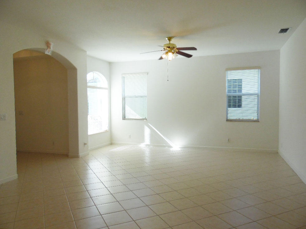 1045 Center Stone Lane Riviera Beach, FL 33404 - Photo 5 of 11 Living Combo