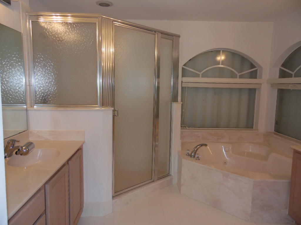 1045 Center Stone Lane Riviera Beach, FL 33404 - Photo 9 of 11 master bath