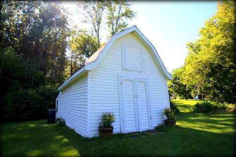 10416 Davison Road Davison, MI 48423 - Photo 34 of 35 20445937-33.JPG