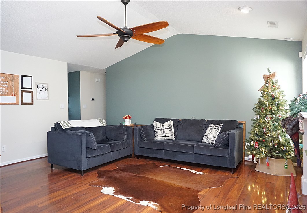 808 Bramblegate Road Hope Mills, NC 28348 - Photo 11 of 27 Gallery Image 11