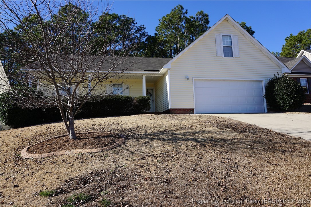 808 Bramblegate Road Hope Mills, NC 28348 - Photo 3 of 27 Gallery Image 3