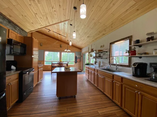 $319,000 | 3653 Front Street, Barnum, MN 55707