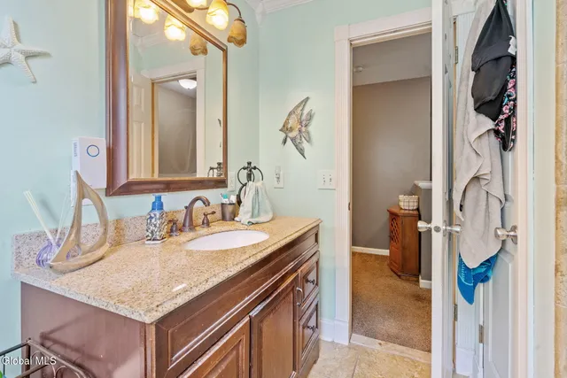 $409,900 | 417 Helderview Drive, Guilderland, NY 12009