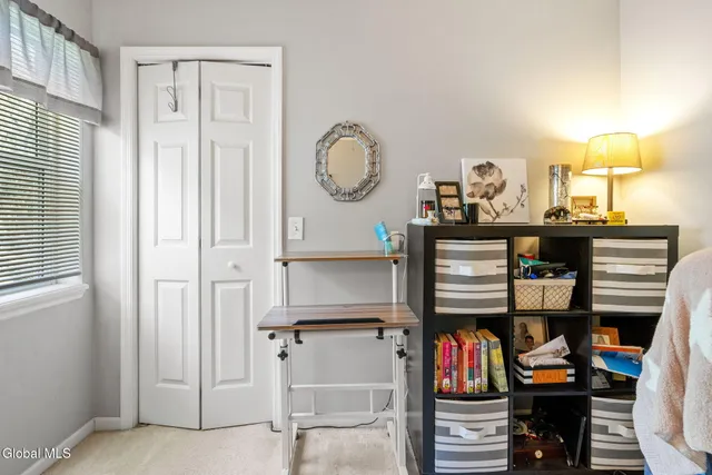 $409,900 | 417 Helderview Drive, Guilderland, NY 12009