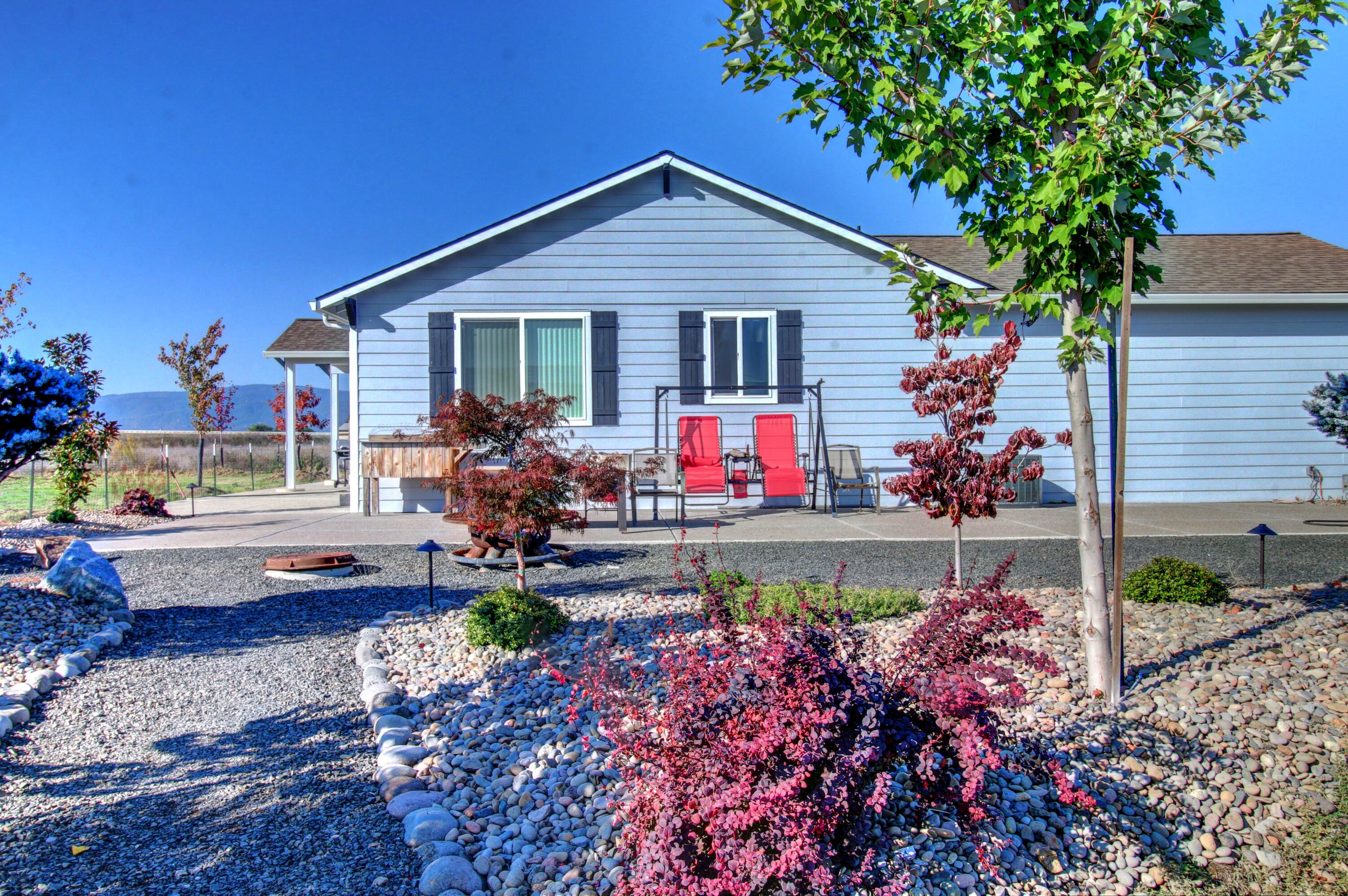 1330 East Justice Road Medford, OR 97502 - Photo 21 of 38 22