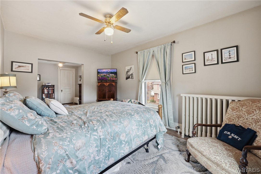 4140 Lewiston Road Niagara Falls, NY 14305 - Photo 23 of 44 Master Bedroom