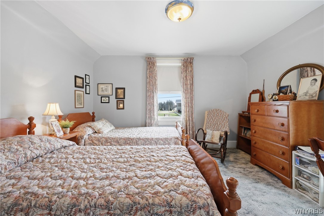 4140 Lewiston Road Niagara Falls, NY 14305 - Photo 26 of 44 Bedroom # 2
