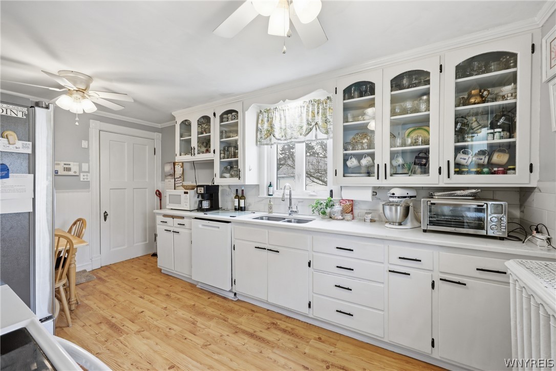 4140 Lewiston Road Niagara Falls, NY 14305 - Photo 3 of 44 Kitchen