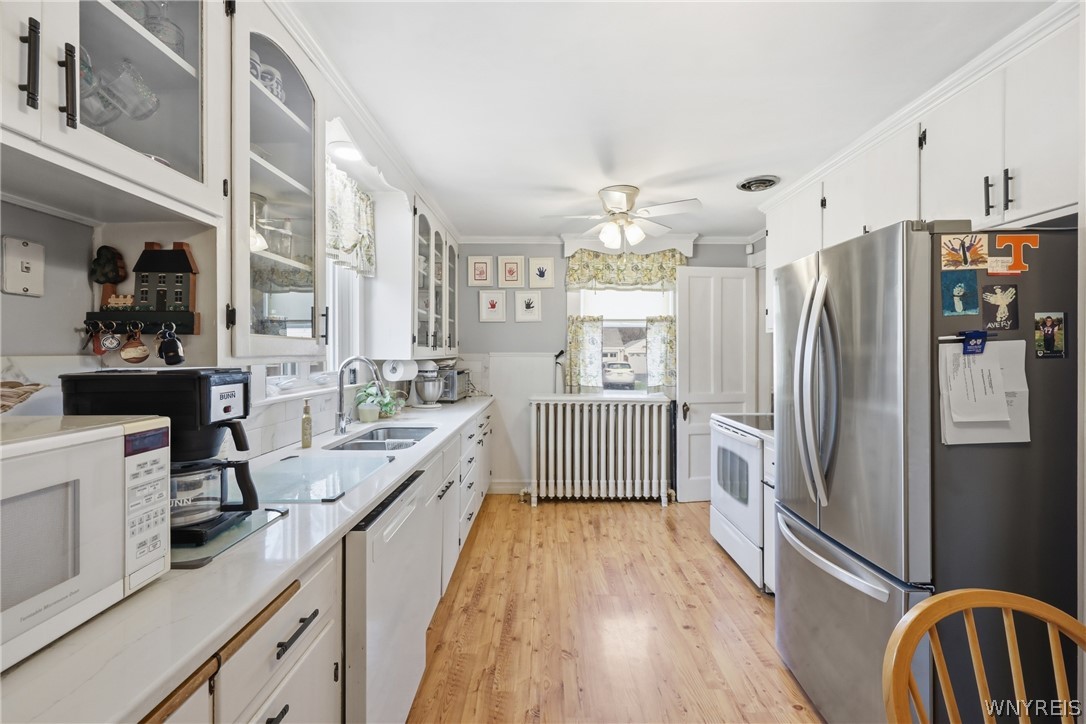 4140 Lewiston Road Niagara Falls, NY 14305 - Photo 5 of 44 Kitchen