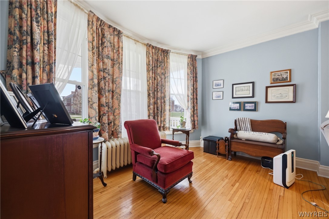 4140 Lewiston Road Niagara Falls, NY 14305 - Photo 8 of 44 Living Room