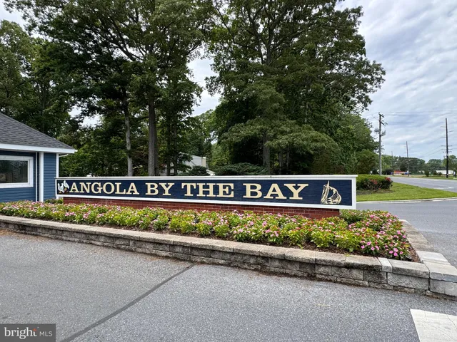 $695,000 | 23401 Boat Dock Drive East, Lewes, DE 19958