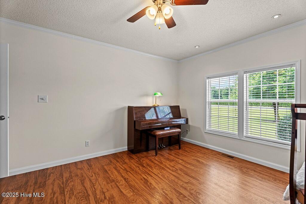 660 Jim Best Road Mount Olive, NC 28365 - Photo 22 of 31 Flex_Office_660 Jim Best Rd