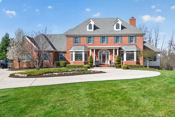 $1,549,900 | W77N982 Cranes Crossing, Cedarburg, WI 53012