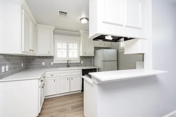 $1,350 | 1349 Heights Boulevard, Unit B, Houston, TX 77008