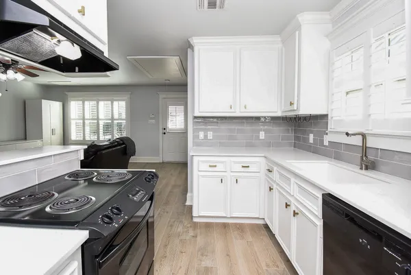 $1,350 | 1349 Heights Boulevard, Unit B, Houston, TX 77008