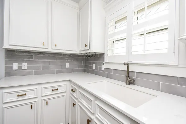 $1,350 | 1349 Heights Boulevard, Unit B, Houston, TX 77008
