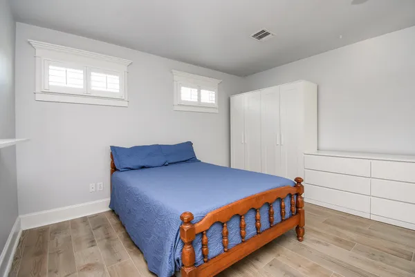 $1,350 | 1349 Heights Boulevard, Unit B, Houston, TX 77008