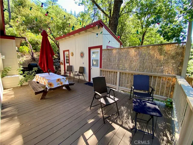a building outdoor space with patio furniture