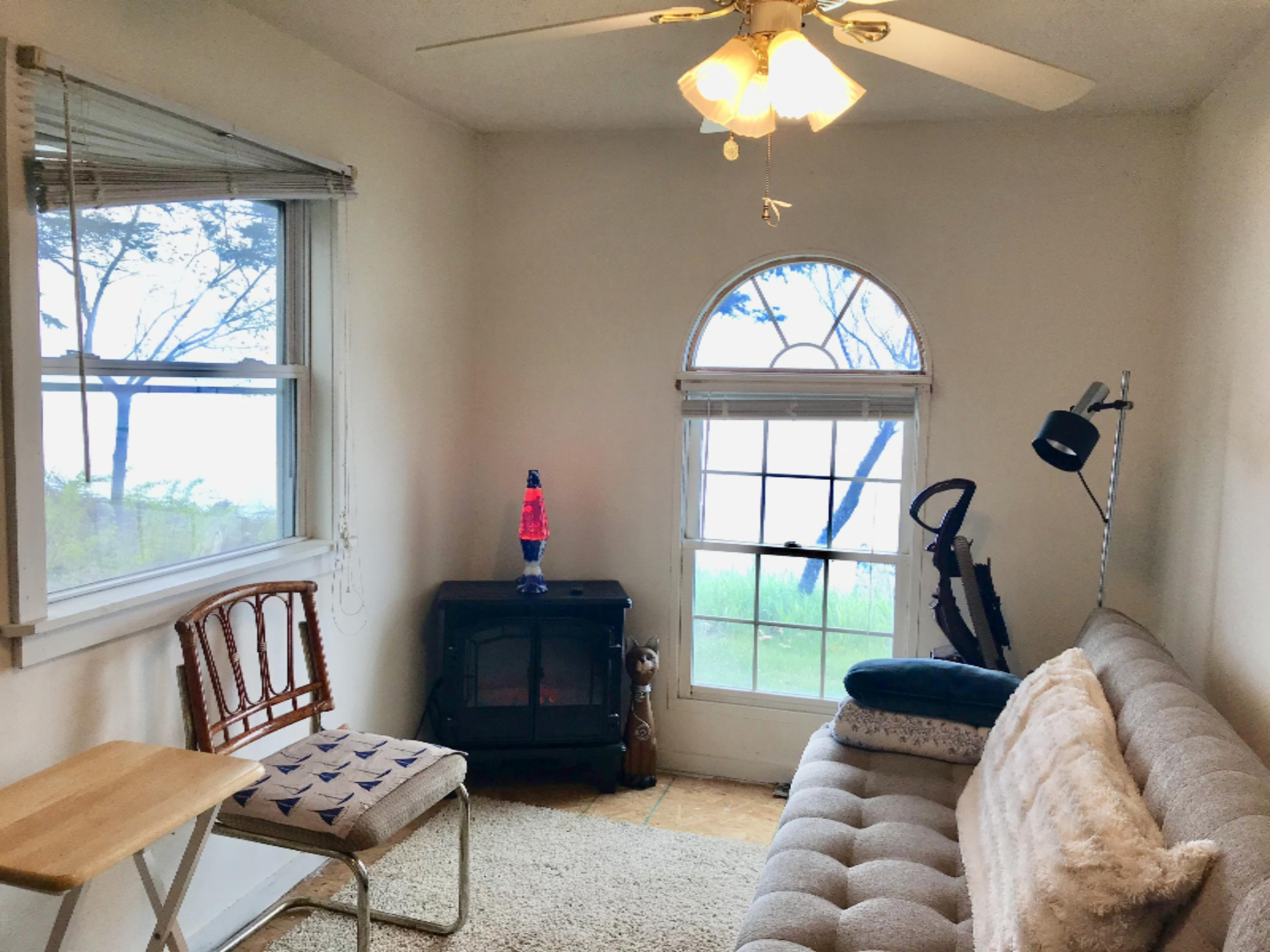 3126 Lakeshore Road Manistee, MI 49660 - Photo 3 of 26 fullsizeoutput_296e