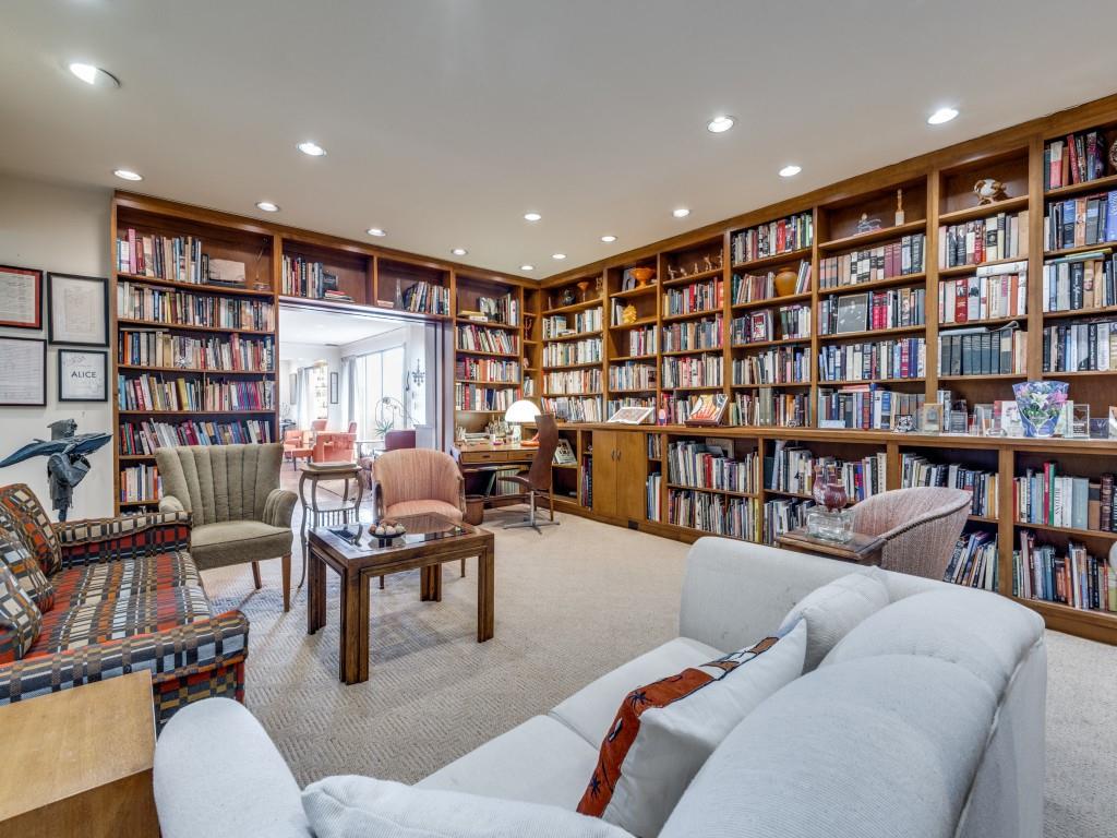 3601 Turtle Creek Boulevard, Unit 404 Dallas, TX 75219 - Photo 13 of 39