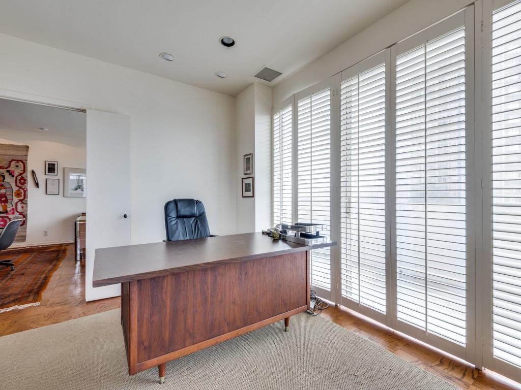 3601 Turtle Creek Boulevard, Unit 404 Dallas, TX 75219 - Photo 27 of 39