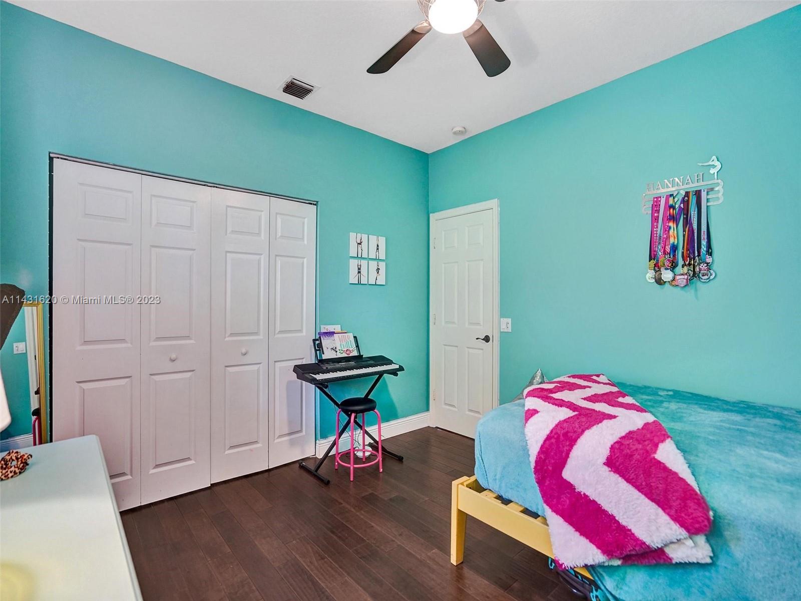 9601 Ridge Walk Court Davie, FL 33328 - Photo 32 of 61 Gallery Image 32