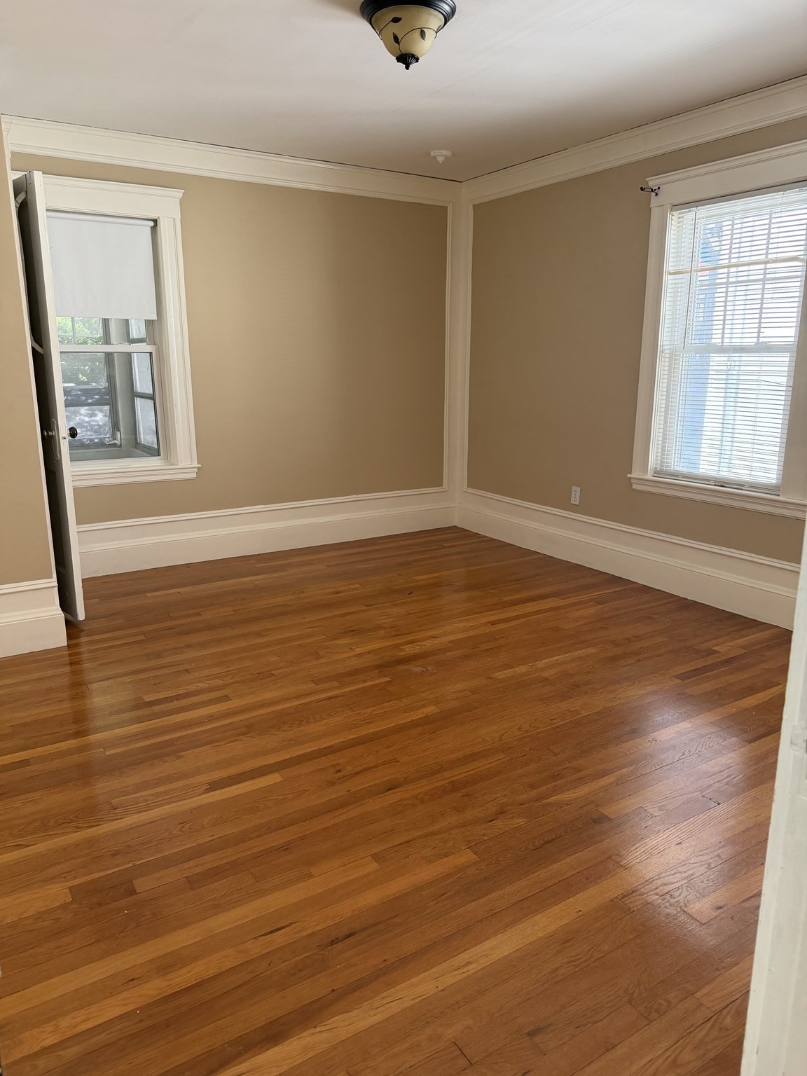 91 Bradford Road, Unit 2 Watertown, MA 02472 - Photo 6 of 11 Gallery Image 6