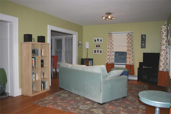 403 River Road Agawam, MA 01001 - Photo 5 of 27 Gallery Image 5