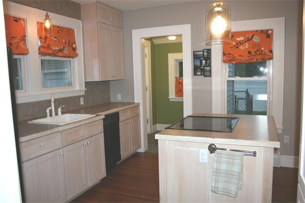 403 River Road Agawam, MA 01001 - Photo 8 of 27 Gallery Image 8