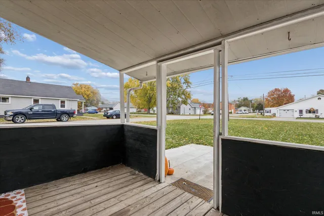 $168,000 | 57149 Greenlawn Avenue, Osceola, IN 46561