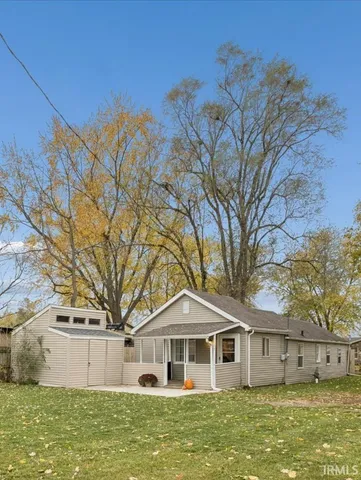 $168,000 | 57149 Greenlawn Avenue, Osceola, IN 46561