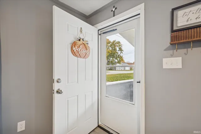 $168,000 | 57149 Greenlawn Avenue, Osceola, IN 46561