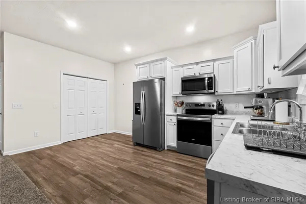 $160,000 | 147 Paulanna Avenue, Austin, IN 47102