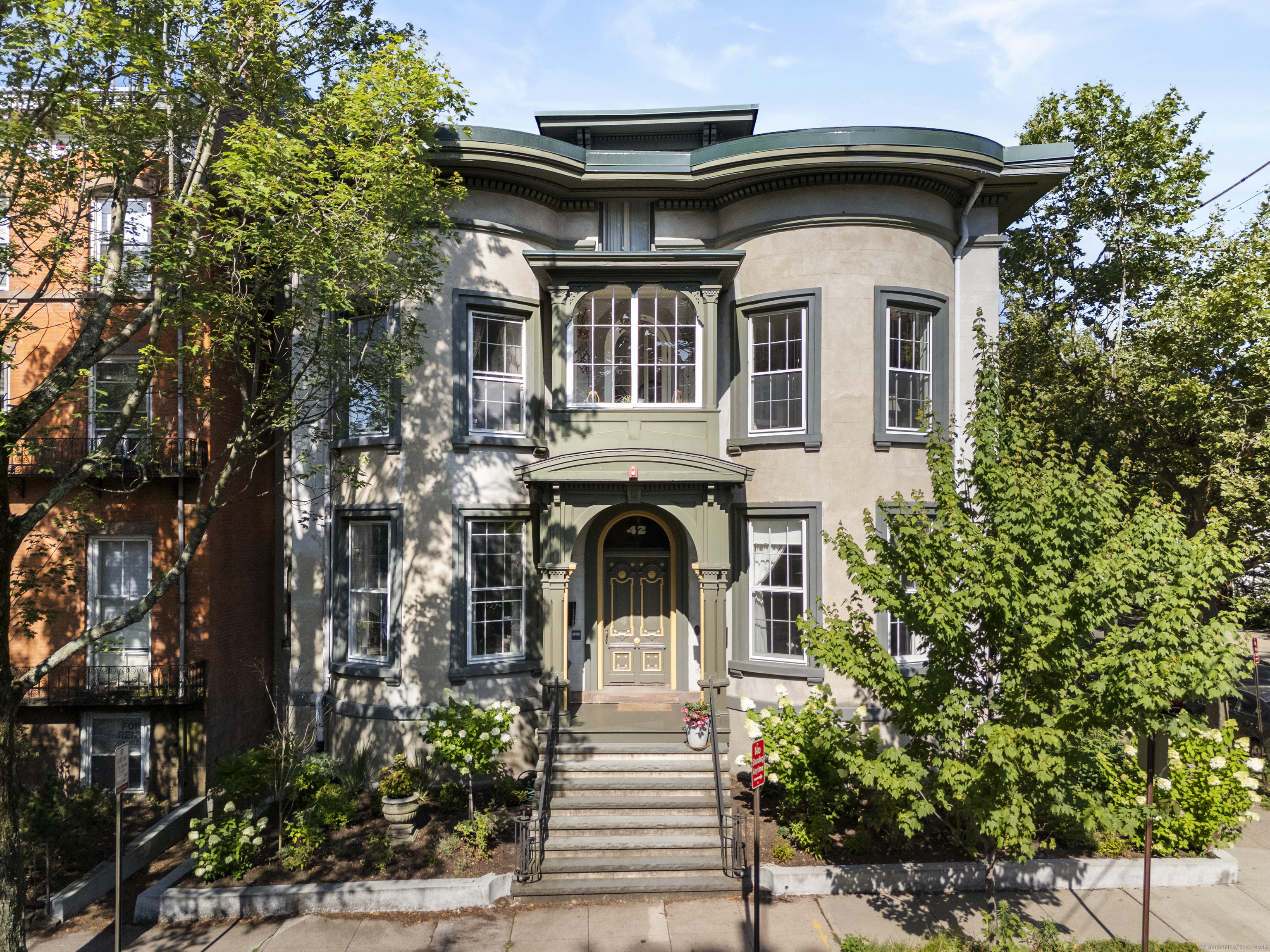 42 Academy Street, Unit 3 New Haven, CT 06511 - Photo 1 of 1